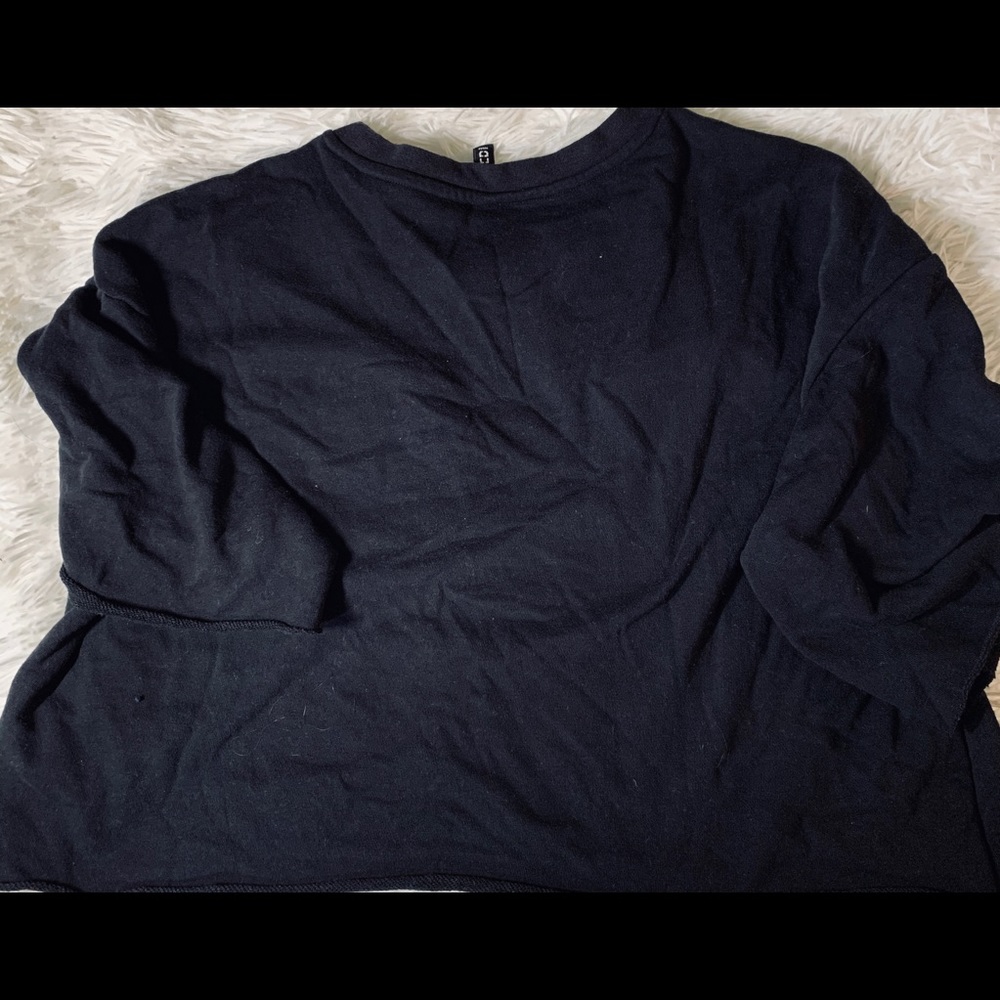 Trendy & fun tee - Picture 3 of 4